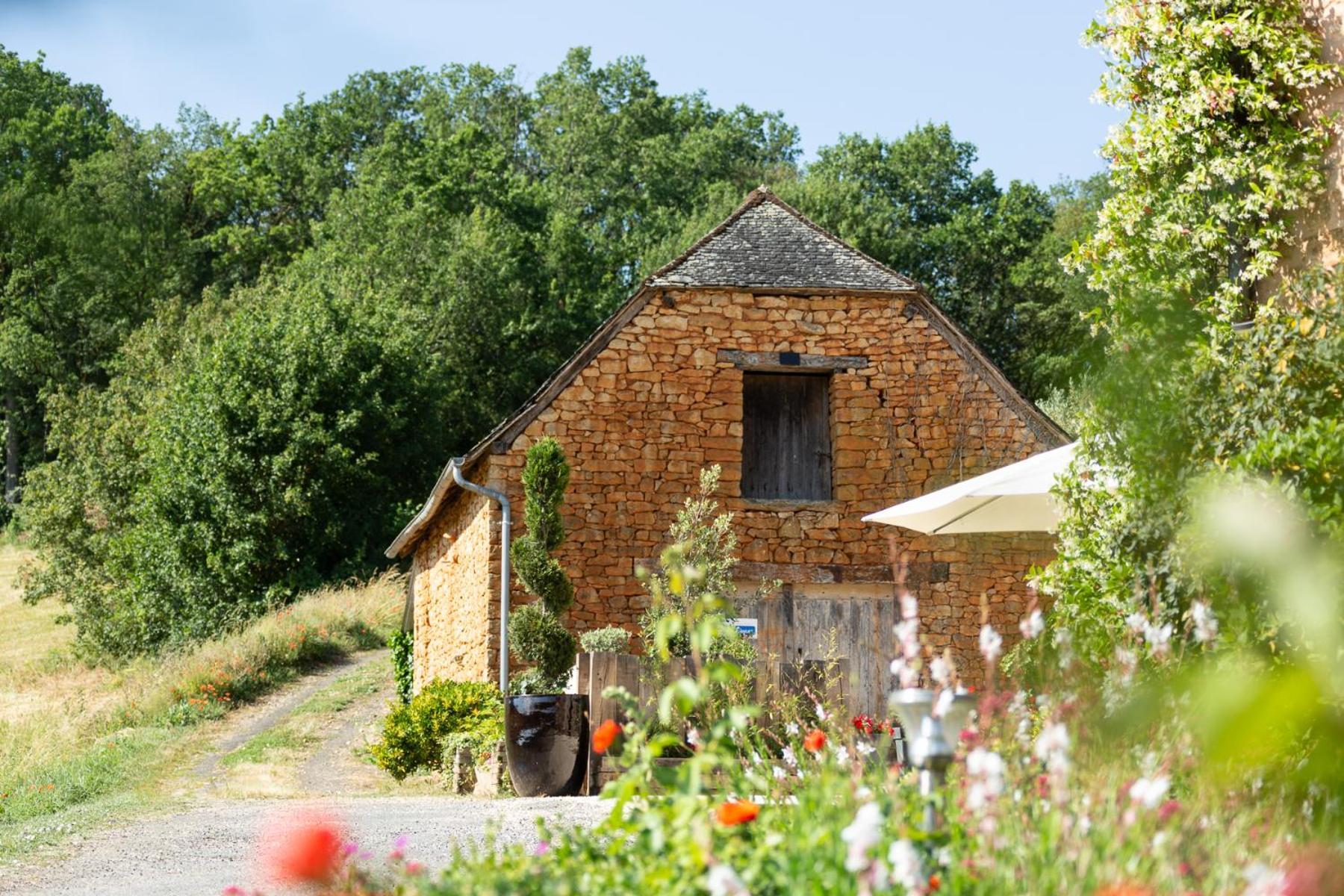 Maison d'Hôtes La Maison de Léopold Terrasson Exterior foto